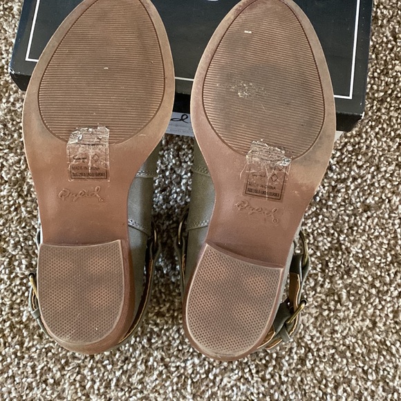 Booties - Picture 2 of 4